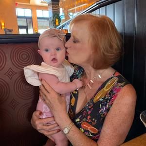 Meet your Posher, Celia